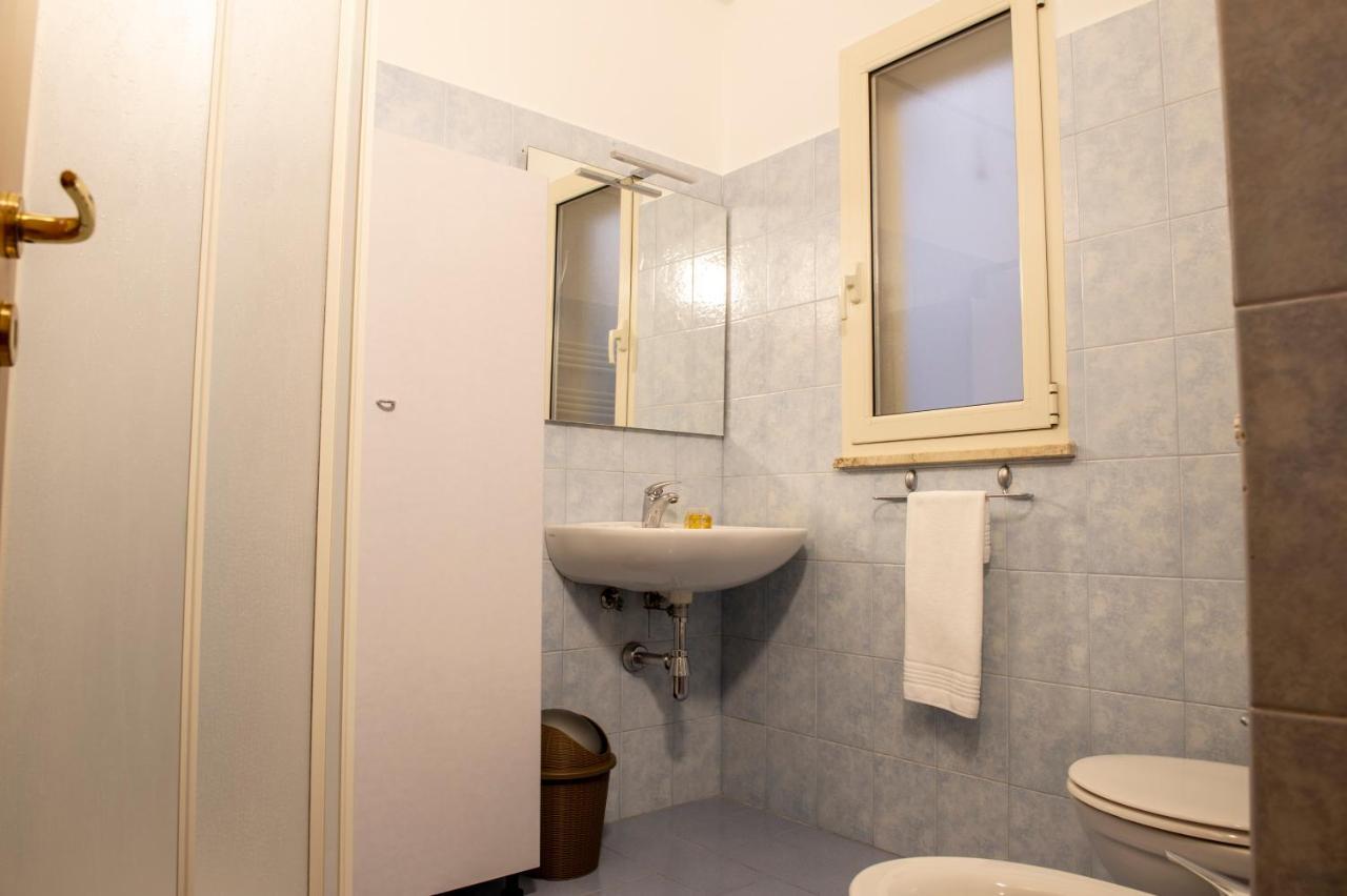 Casa Mazzini Apartment Monopoli Luaran gambar